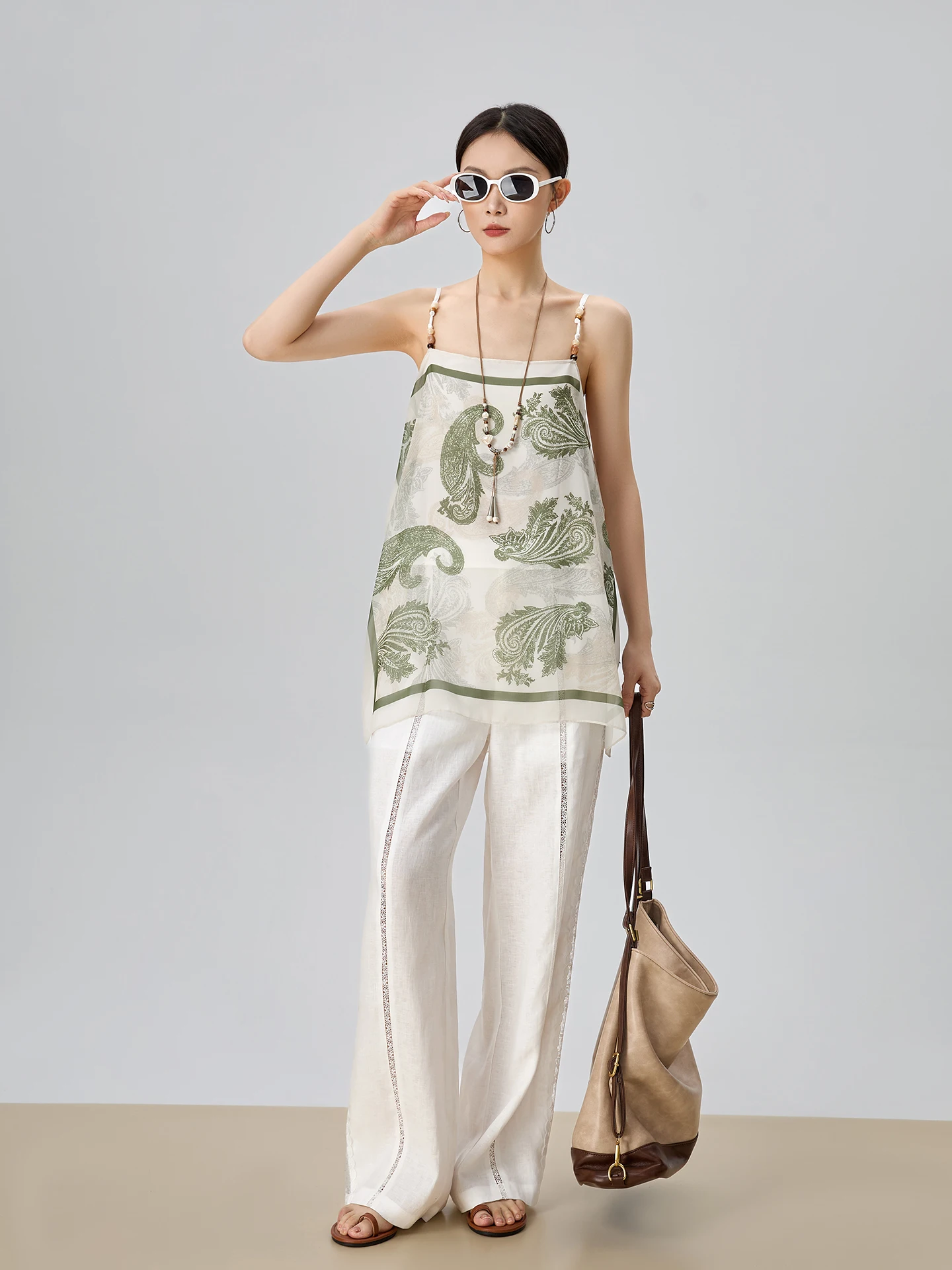 

Summer Floral Print Lace Splice Tank Top And Shorts Women's Fashion Set Two-Piece Ensemble Short Pants Ensemble for Women