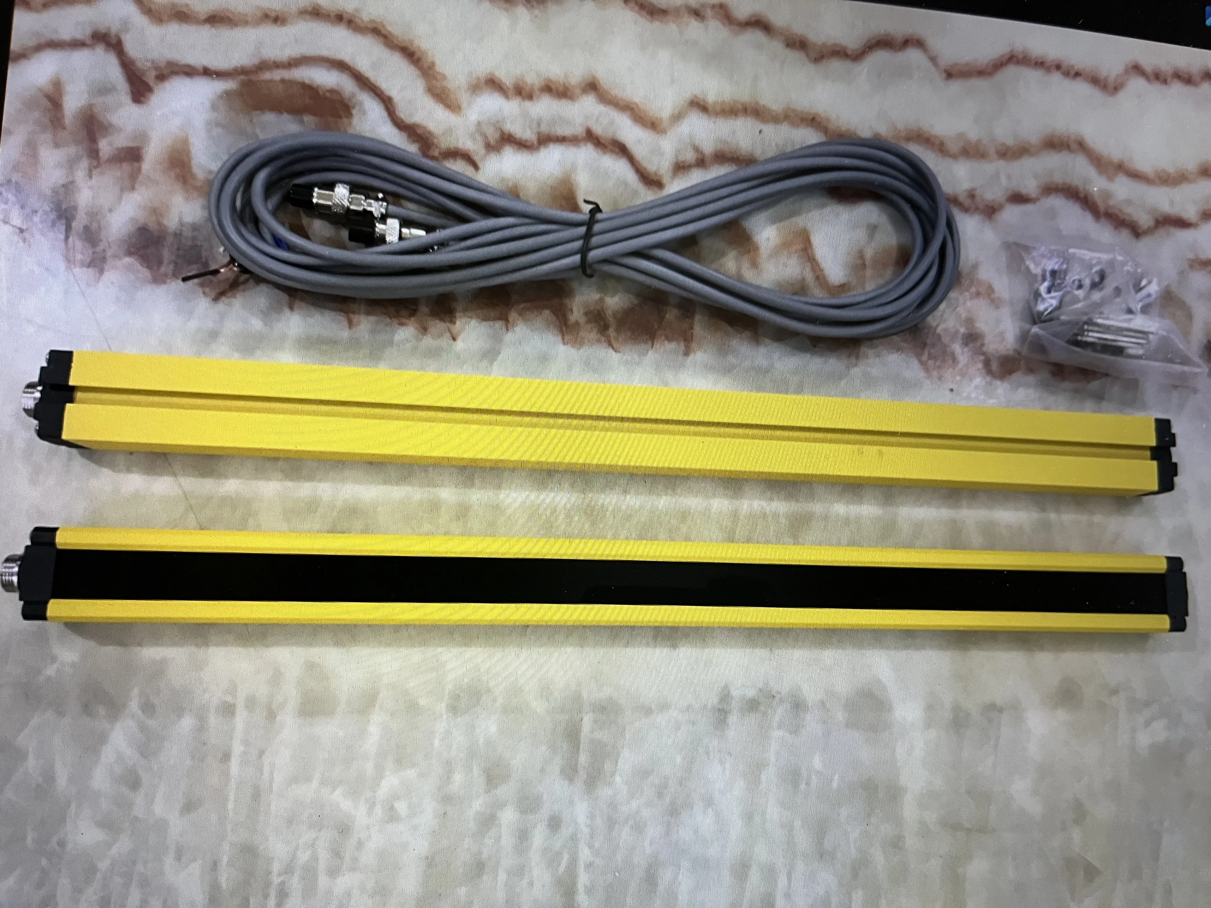 light curtain  8 beams 40MM transistor PNP NPN normally OPEN CLOSE relay safety grating hydraulic protection punch photoelectric