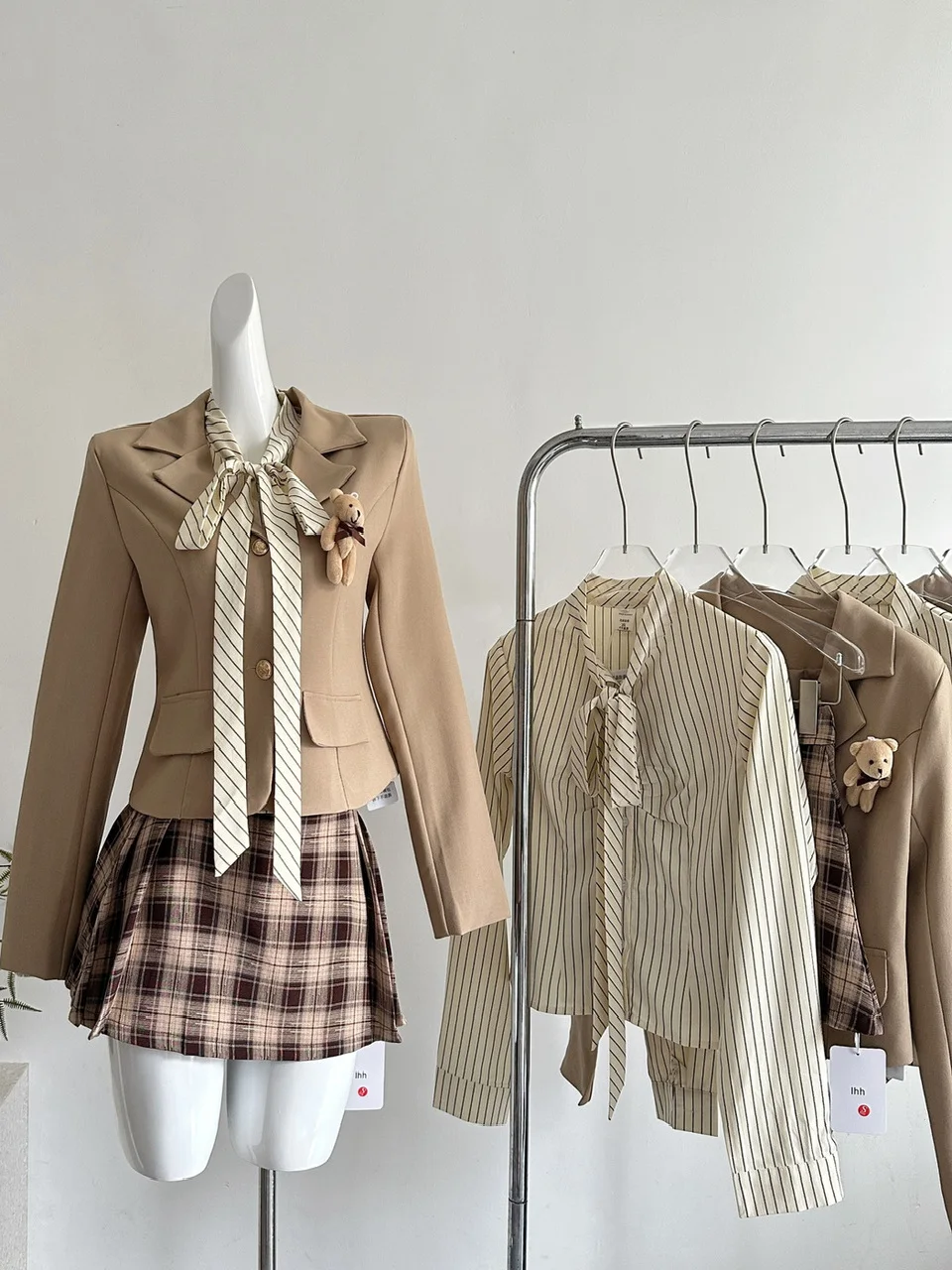 

Ele Plaid Long Sve irt Knot Внутренняя одежда в полоску с поясом Милый костюм в комплекте с юбкой с высокой талией