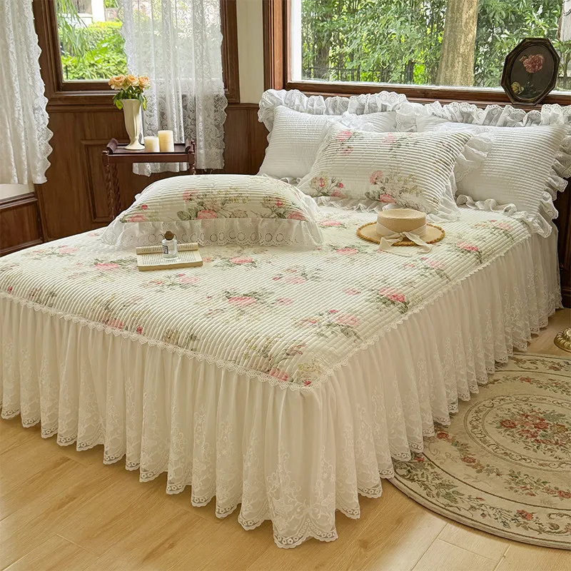 AIWINSURE-French Printed Cotton Bedspread, Queen King Size,  Retro Lace Bed Skirt, Floral Bed Cover, with 2 Pillow Cases