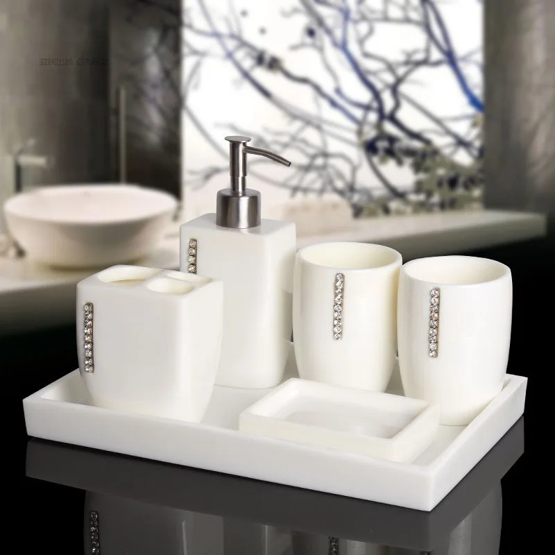 Pearl Texture Resin Bath Products Five-Piece Wedding Bathroom Accessories Set Soap Bottle Dispenser Dish Gargle Cup