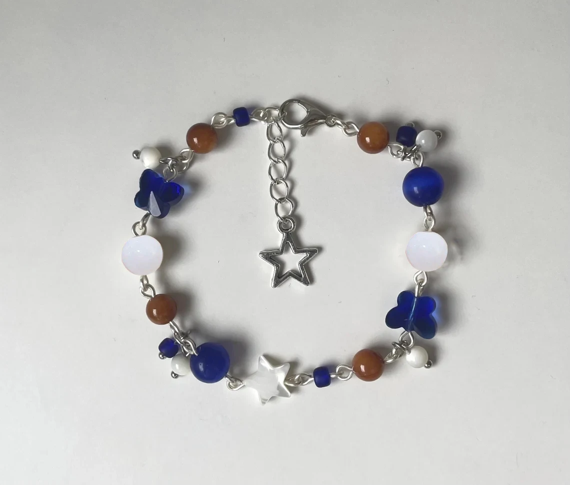 Handmade txt freefall inspired beaded bracelet | KPOP jewelry | handmade bracelet | moa gift | blue and white jewelry