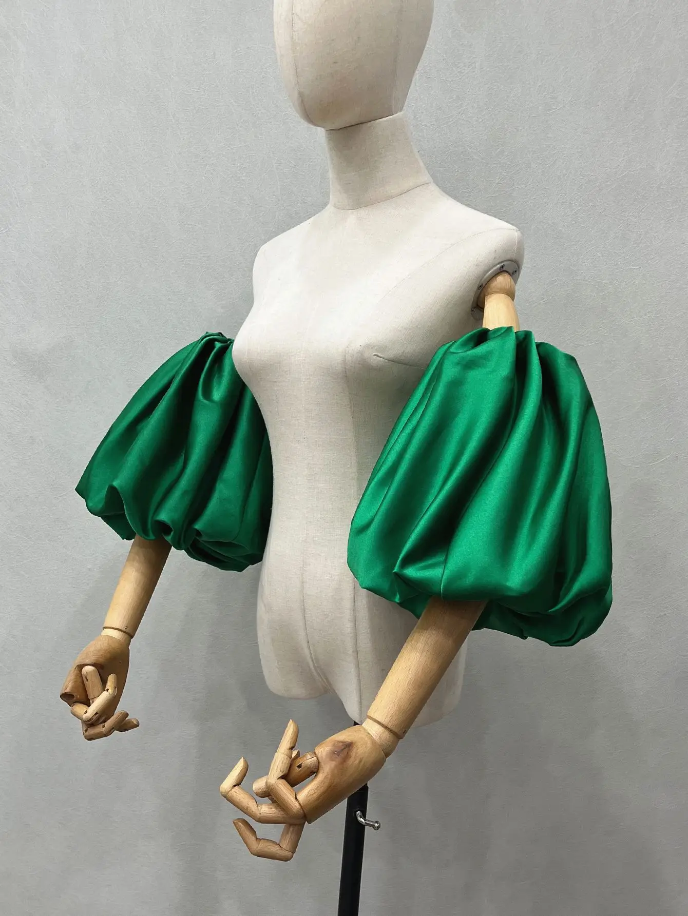 

Женское элегантное дизайнерское атласное платье с пышными рукавами, женское винтажное торжественное платье для фотографии, вечерние перчатки R3370