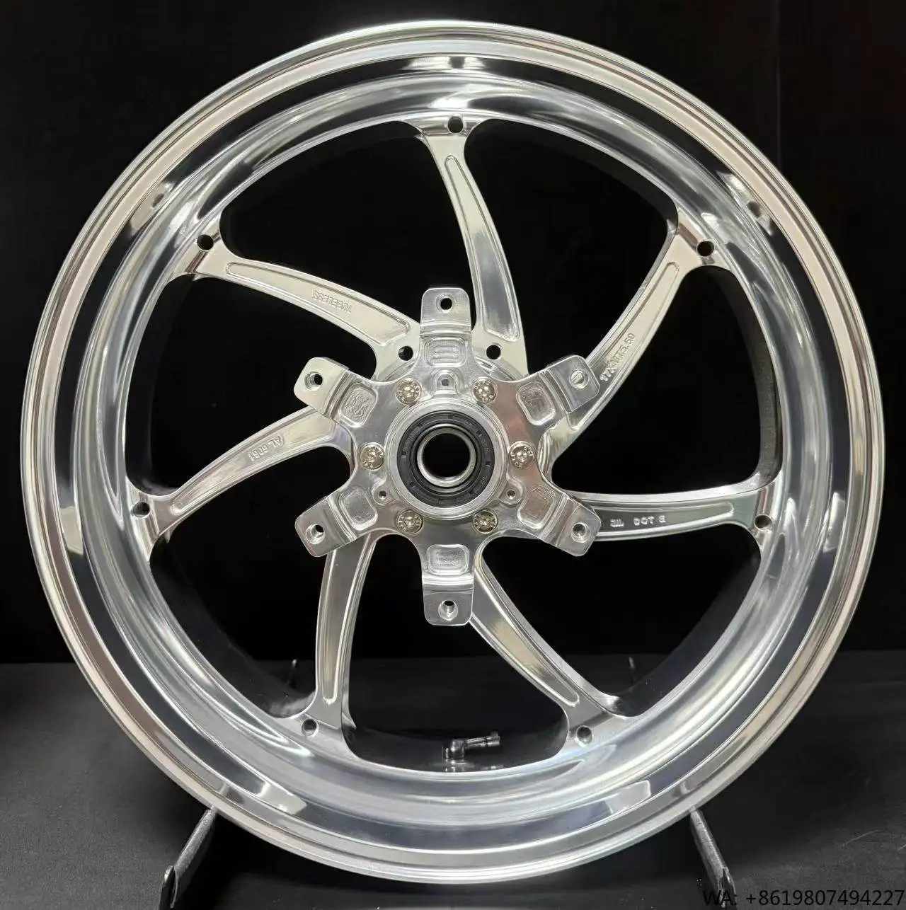 

Forged Aluminum Wheels for CB1300 Modified Motorcycle 6061-T6 Custom 3.5x17 5.5x17 Front Rear Rims China Manufacturer
