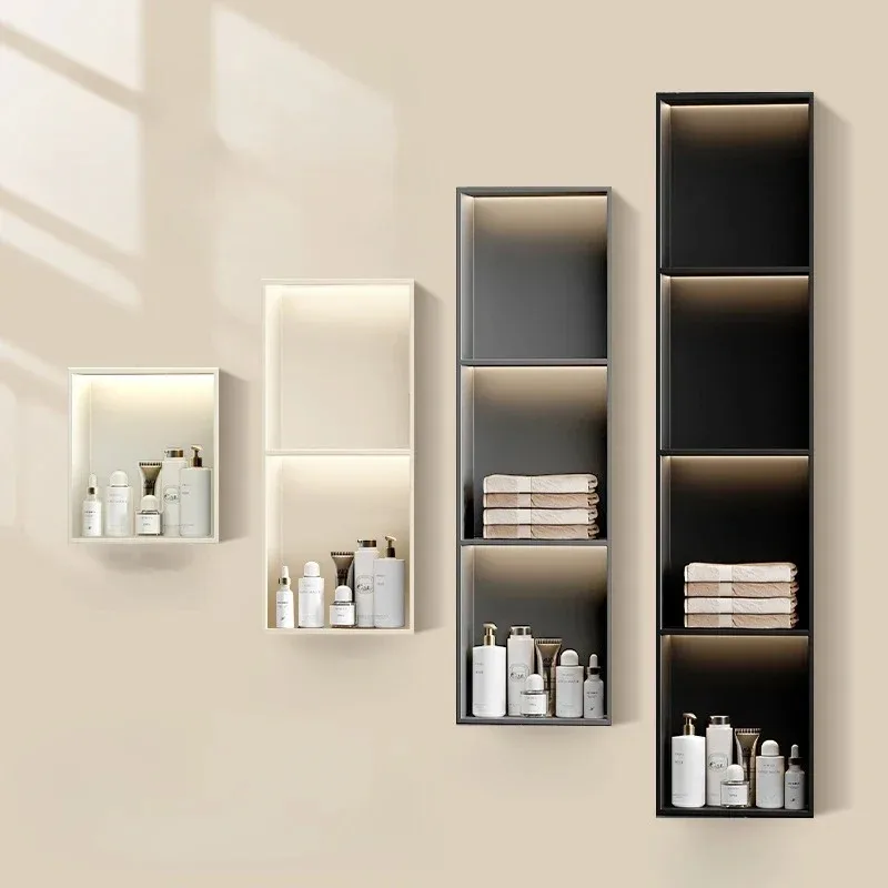 جدار الحمام المتخصصة رف معدني الفولاذ المقاوم للصدأ 1-4 شبكات مقاوم للماء غير قابل للصدأ سهلة التنظيف مصباح ليد الحمام المدمج في المرحاض