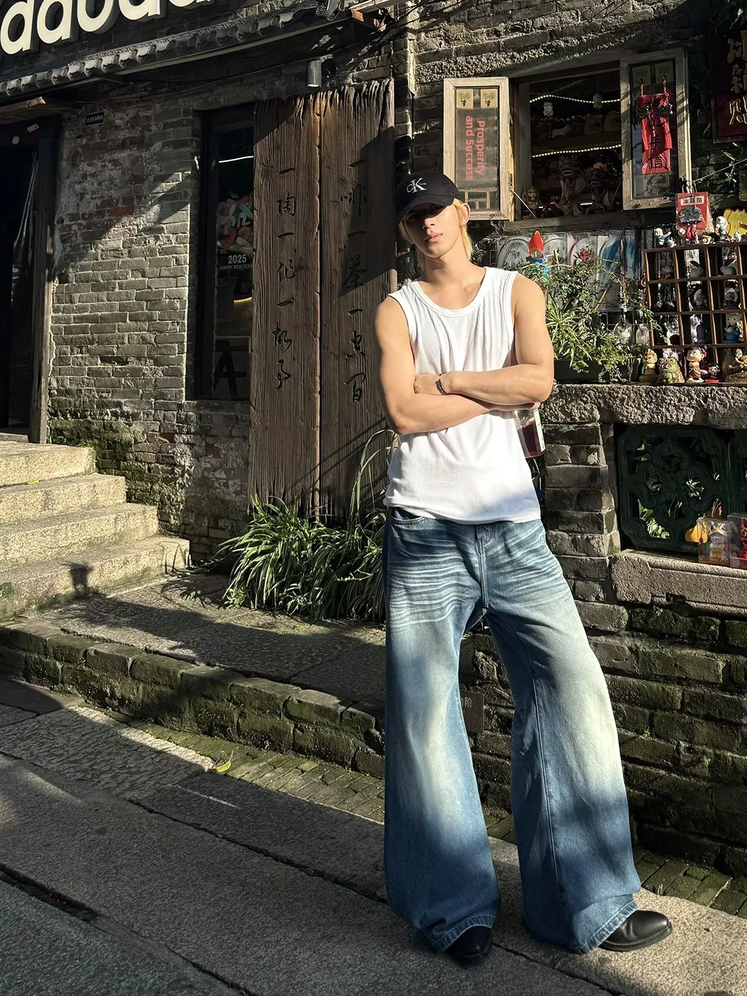 

Blue Waed Knife Pleated Loose Jeans Men's Daily Wear Straight Leg Trousers Cleanfit Sle Autumn Collection