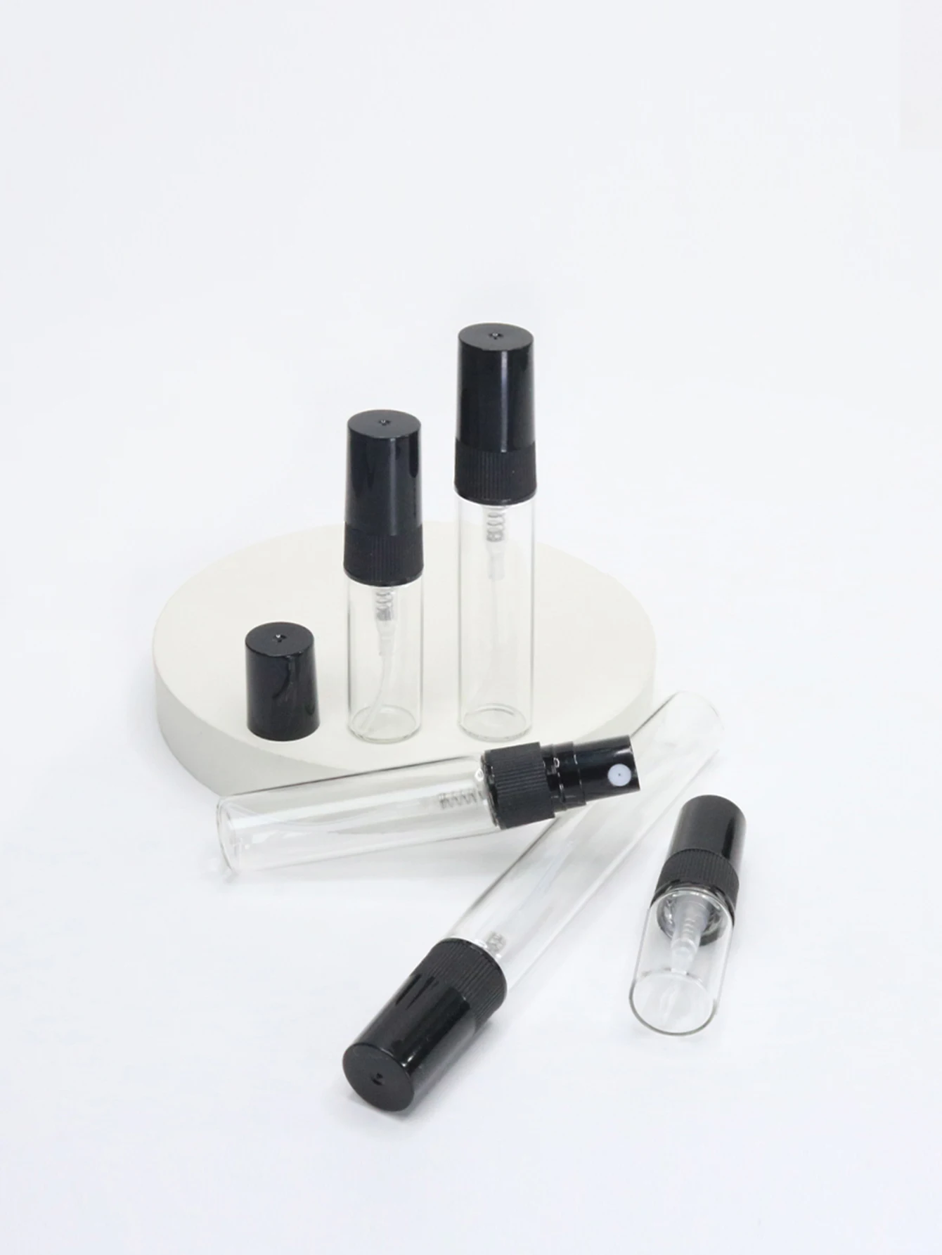 8 قطع 2 مل زجاجة رذاذ زجاجية، زجاجة عطر محمولة 3 مل، حاوية مستحضرات تجميل فارغة قابلة لإعادة الملء 5 مل، زجاجة سفر كولونيا 10 مل