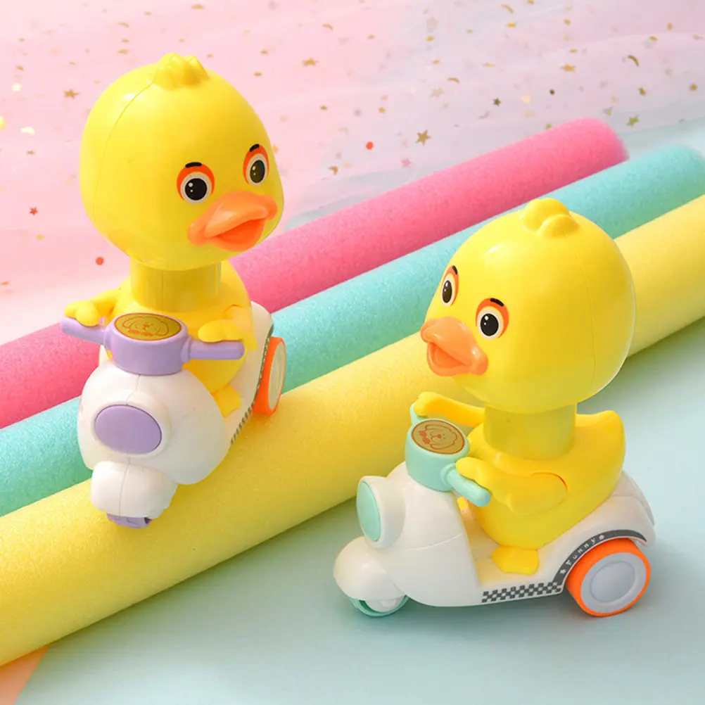 3個セット 小さな黄色いアヒルのプル式摩擦車両 漫画風 子供向け教育アクティビティギフトセット 小さな黄色いおもちゃ 1