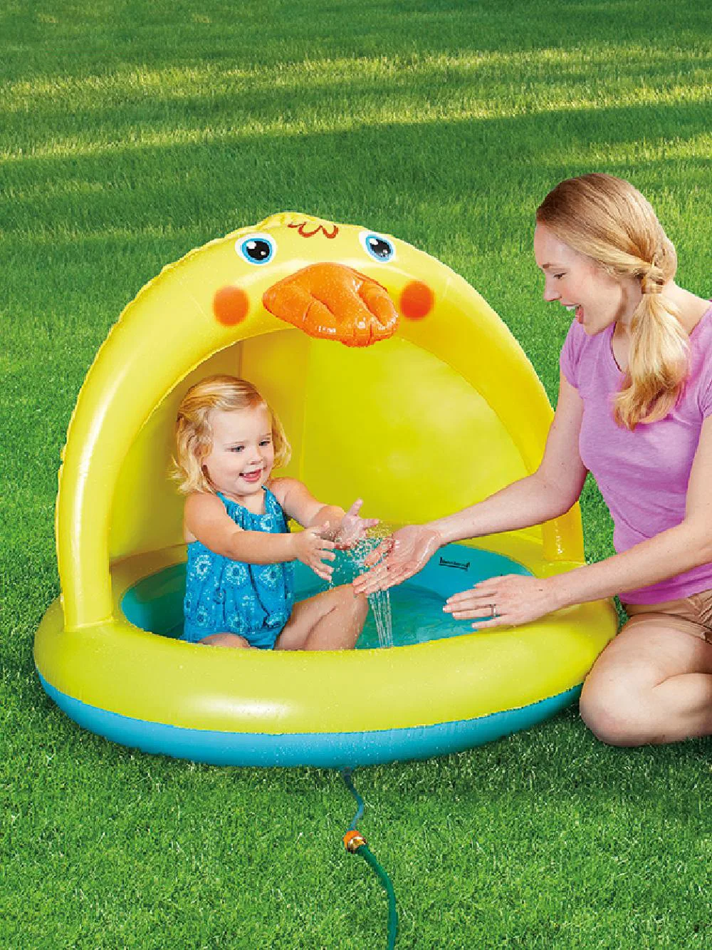 Little Yellow Duck Fountain Rainbow Fountain Fountain Ocean Ball Pool Lawn Inflatable Pool