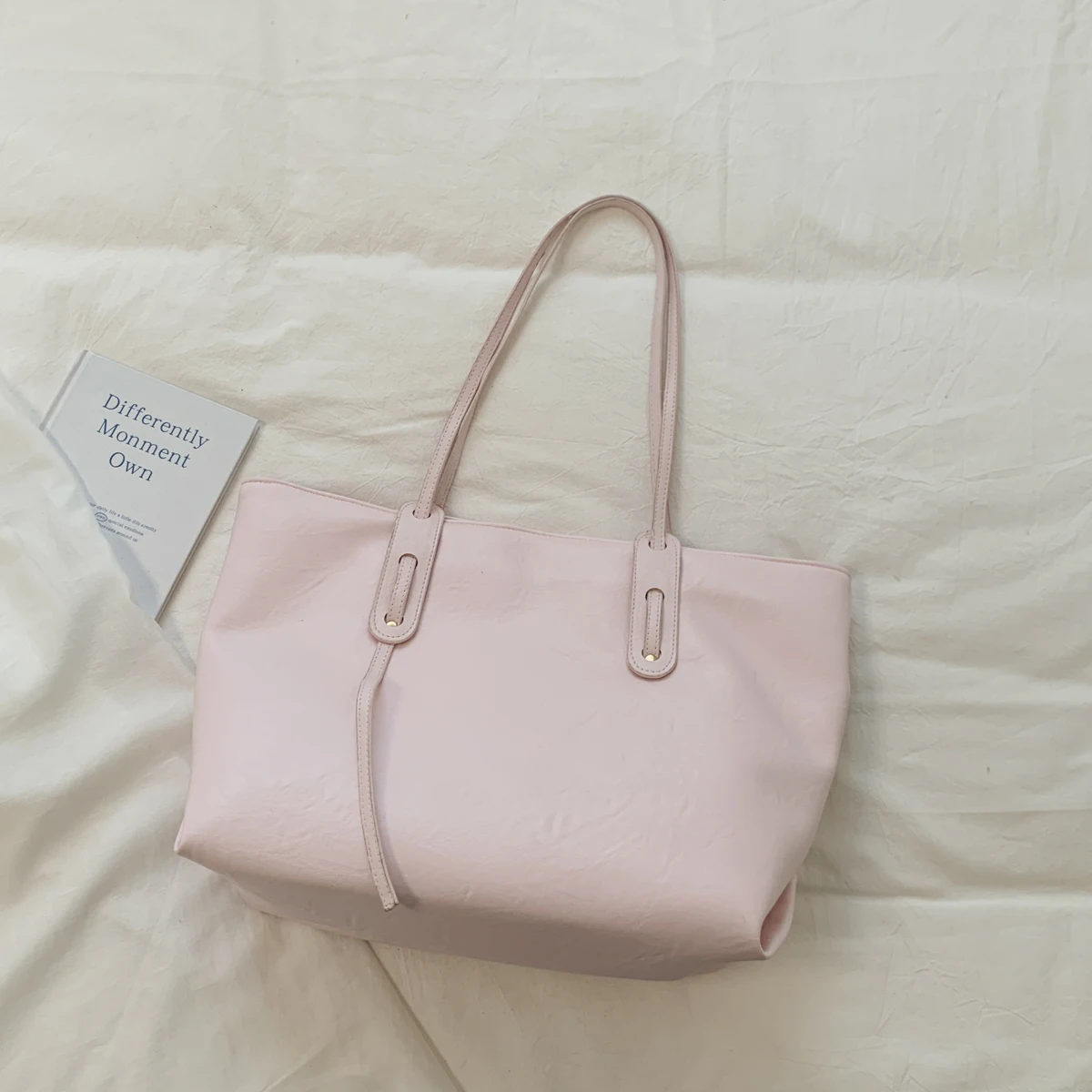 High Quality Loose Style Soft Leather Drawstring Tote Bag Women Large Capacity Commuter Casual Versatile Shoulder Armpit Bag