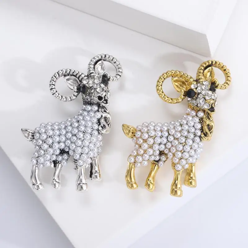 Exquisite Pearl Goat Brooch 1Pcs Retro Animal Theme Pin for Women Wedding Guest Outfit Accessory Perfect Friend Gift