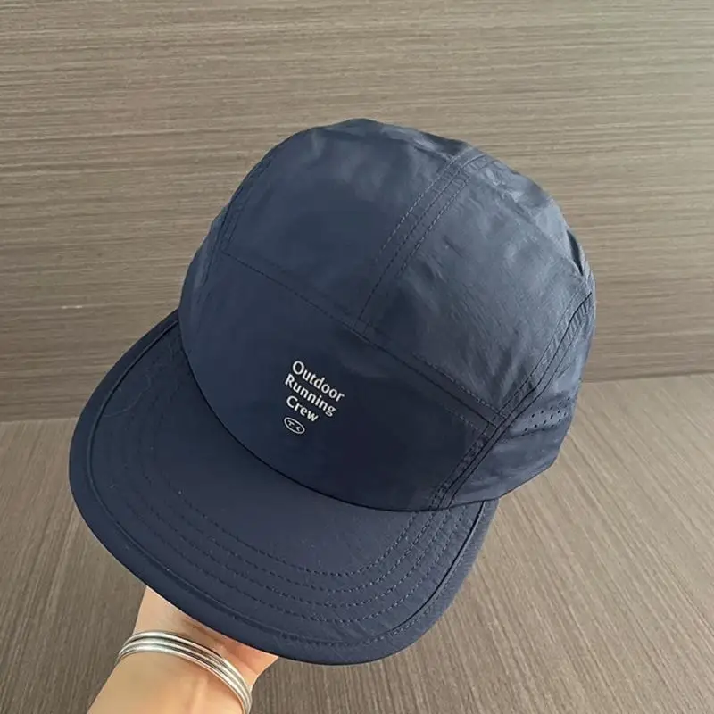Sweat Absorbent Sport Cap With Moisture Wicking Design And Comfort Wear Quick Drying Baseball Hat for Outdoor Activity Y166