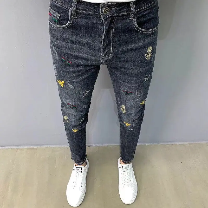 

New 2025 Luxury Brand Black Embroidered Jeans Designer Slim-fitting Pants Slim Trousers Brand Designer Black Ripped Jeans