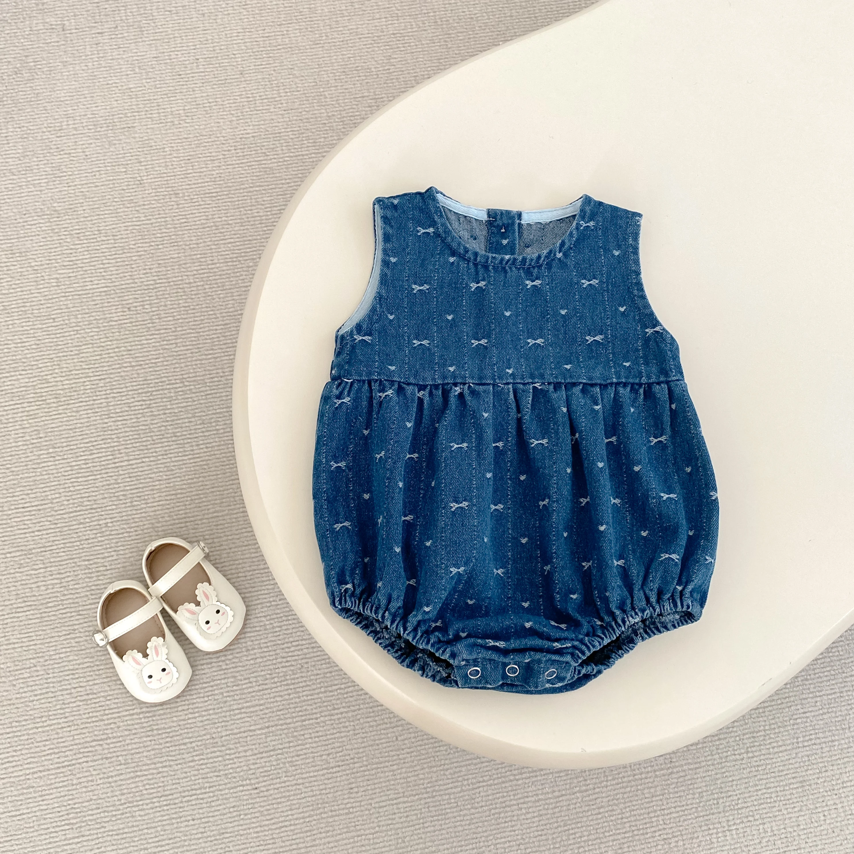 Nueva ropa de otoño para bebés: mono con estampado de lazo para niñas de 0 a 3 años, traje para gatear informal y versátil