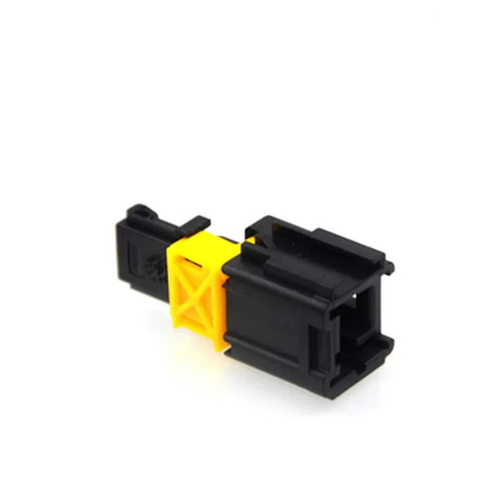 5/10/20/50/100sets 2pin Molex 1.5series retardant plug auto wire harness connector 98822-1021