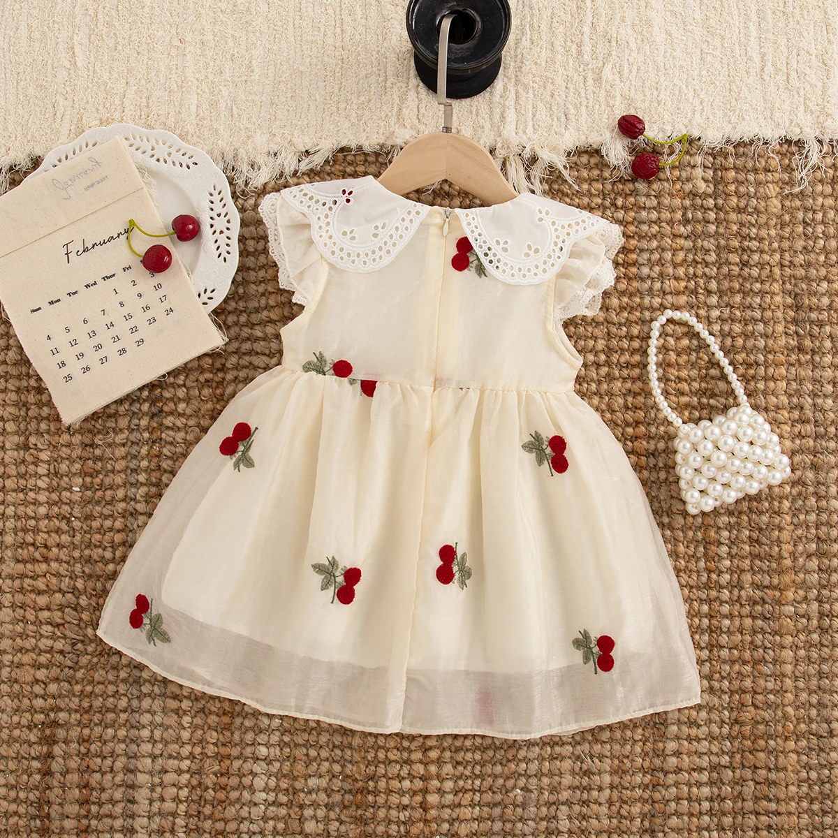 Baby Girl Princess Dress Summer Cherry Embroiderey Doll Collar Sleeveless Gauze Dress Elegant Girl Party Dress