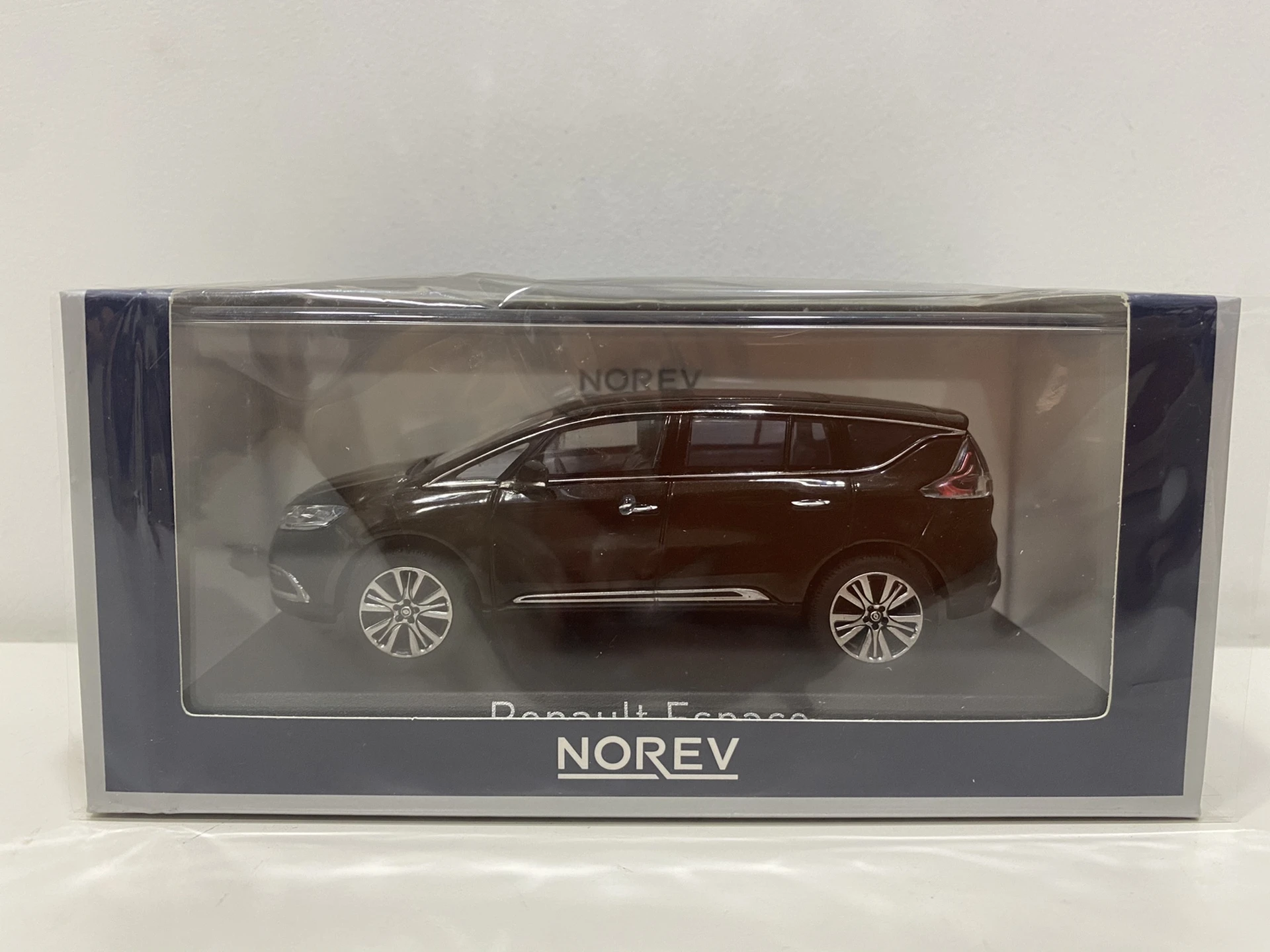 

Diecast Norev 1/43 Scale Renault Espace 2015 Car Model Collectible Toy Gift Souvenir Display Ornament