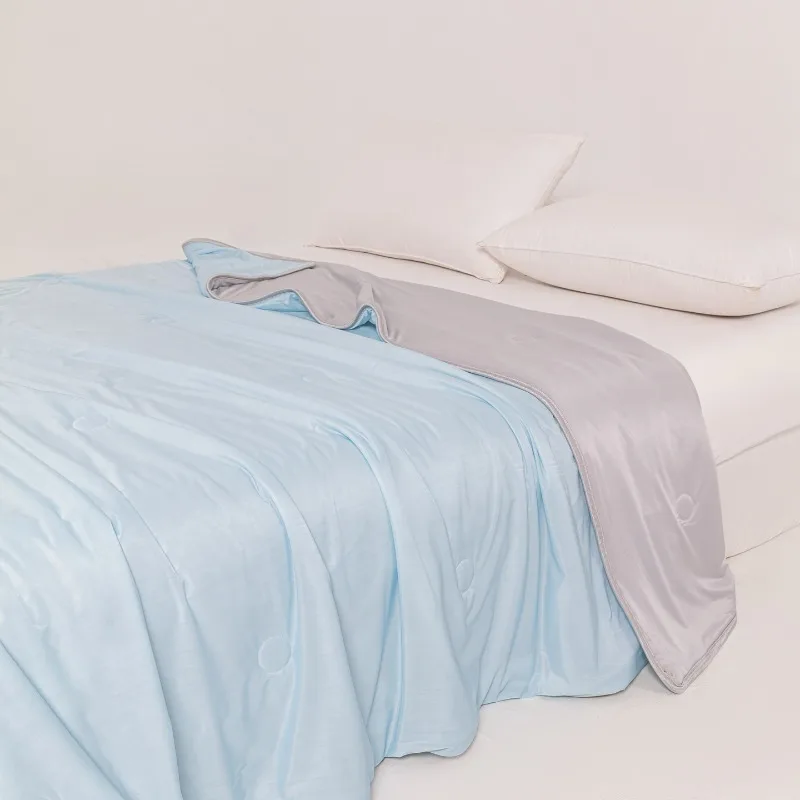 Cooling Comforter Queen Size Soft Blanket for Hot Sleepers Lightweight & Ultra-soft Reversible & Breathable, Machine Washable