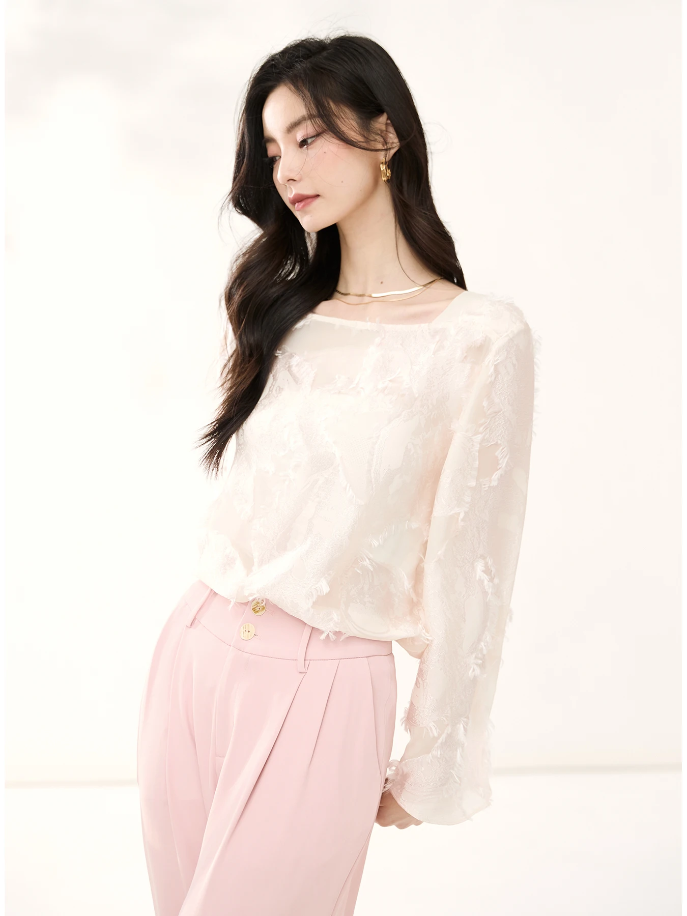 

Elegant Romantic Women's Shirt Design Sensation Spring Summer New Style Silk Blend Long Sleeve Square Collar Pure Color