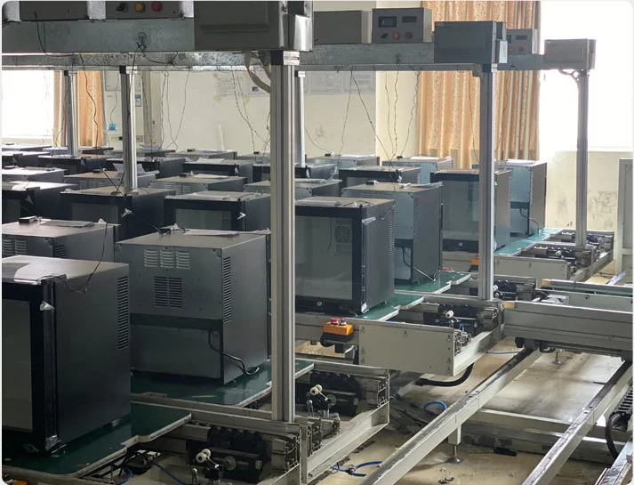 ثلاجة صغيرة محمولة تبريد طاقة تلقائية ثلاجة صغيرة لتخزين المشروبات 40 لتر ثلاجة مشروبات باردة