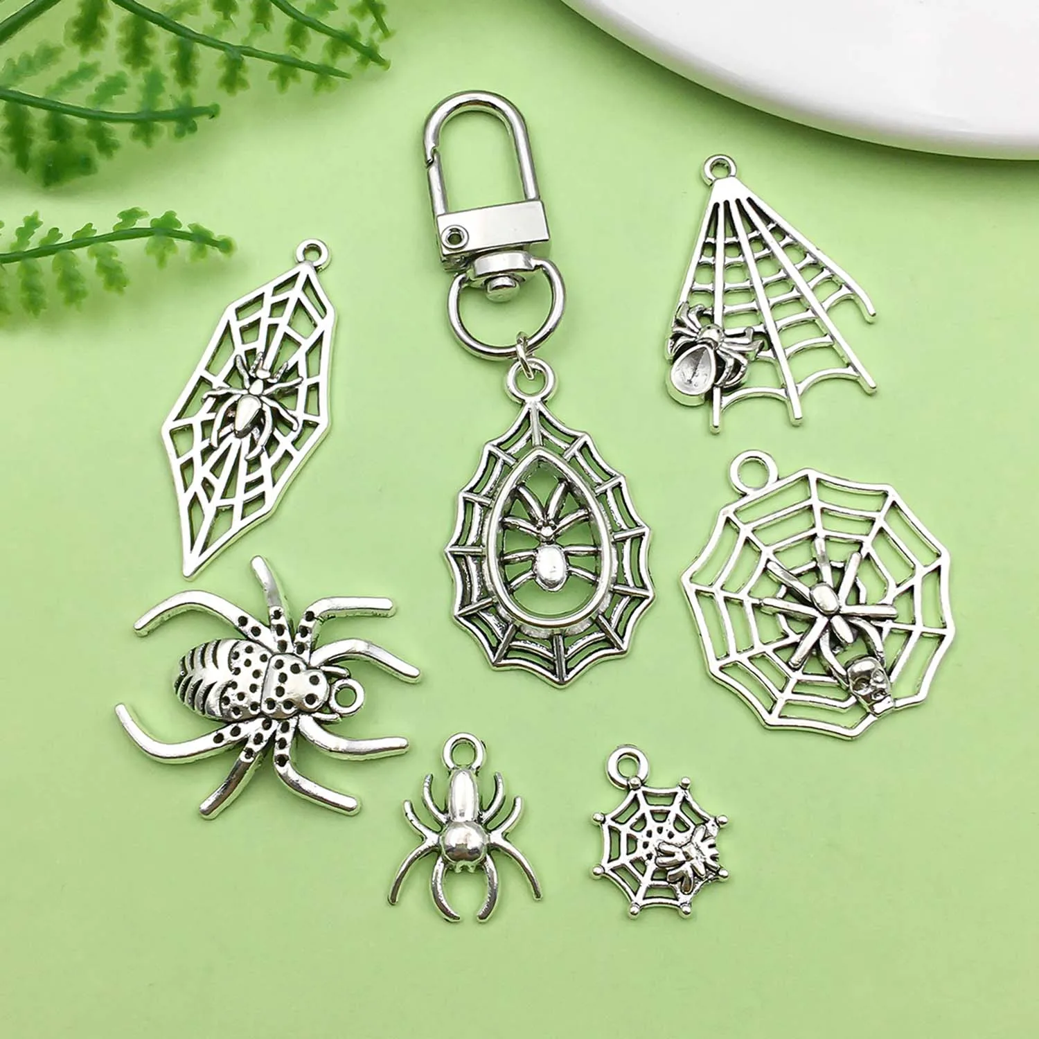 10/13pcs Antique Silvery Halloween Decoration Charms, Alloy Skull Spider, Spider Web Pendants For DIY Jewelry Making Accessories