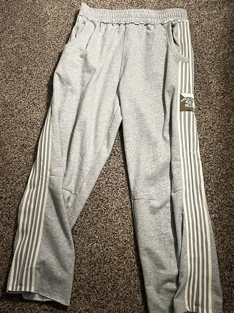 Y2K Street Casual Pants Men Harajuku Stripe Baggy Sweatpants Hip Hop Oversize Trousers High Street Fashion Wide Leg Baggy Pants view 5