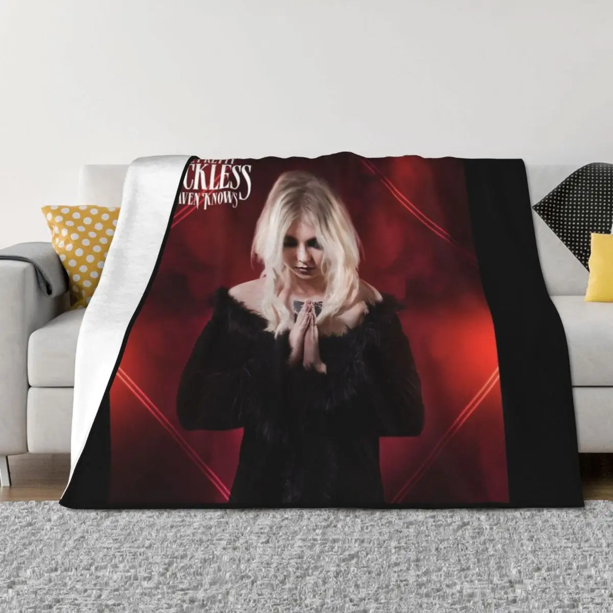 

Heaven knows Throw Blanket Flannel Furry Soft Plaid Vintage Blankets