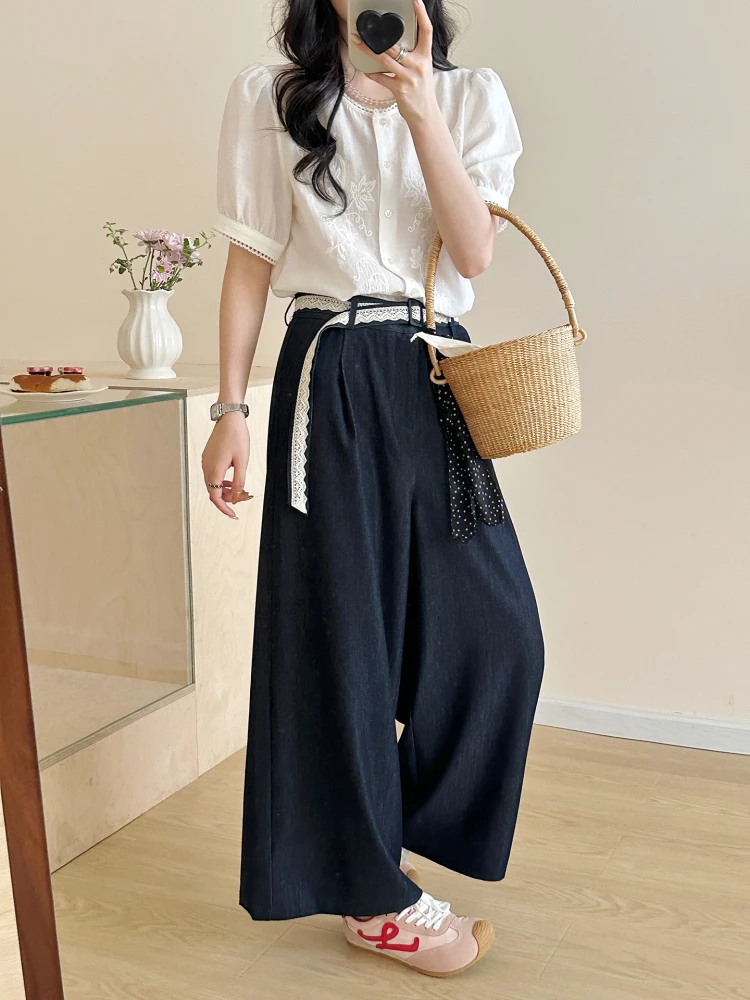 

SweetAnnie Summer 2026 White Embroidered Denim Wide Leg Pants Women's Two-Piece Set Vintage High Waist Bubble Sleeve Shirt