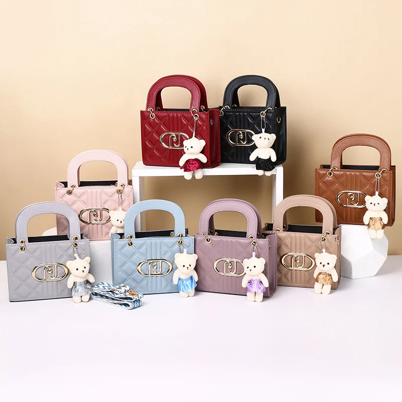 

Hot-selling high-end niche women's new fashion versatile messenger bag