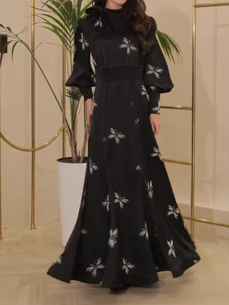 Elegancka sukienka maxi z plisami i nadrukiem, nowa jesienna sukienka bankietowa z wysokim stanem, damska sukienka vintage z długim rękawem typu latarnia, dopasowana satynowa sukienka.