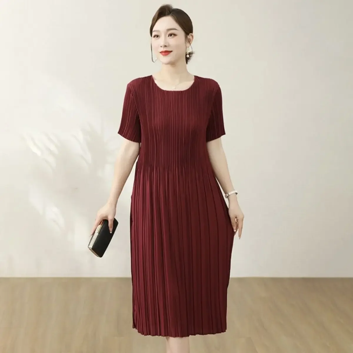 Folded Dress for Women in Spring and Summer 2025, New Round Neck Short Sleeved Shirt  Vestidos De Mujer  Women Clothing