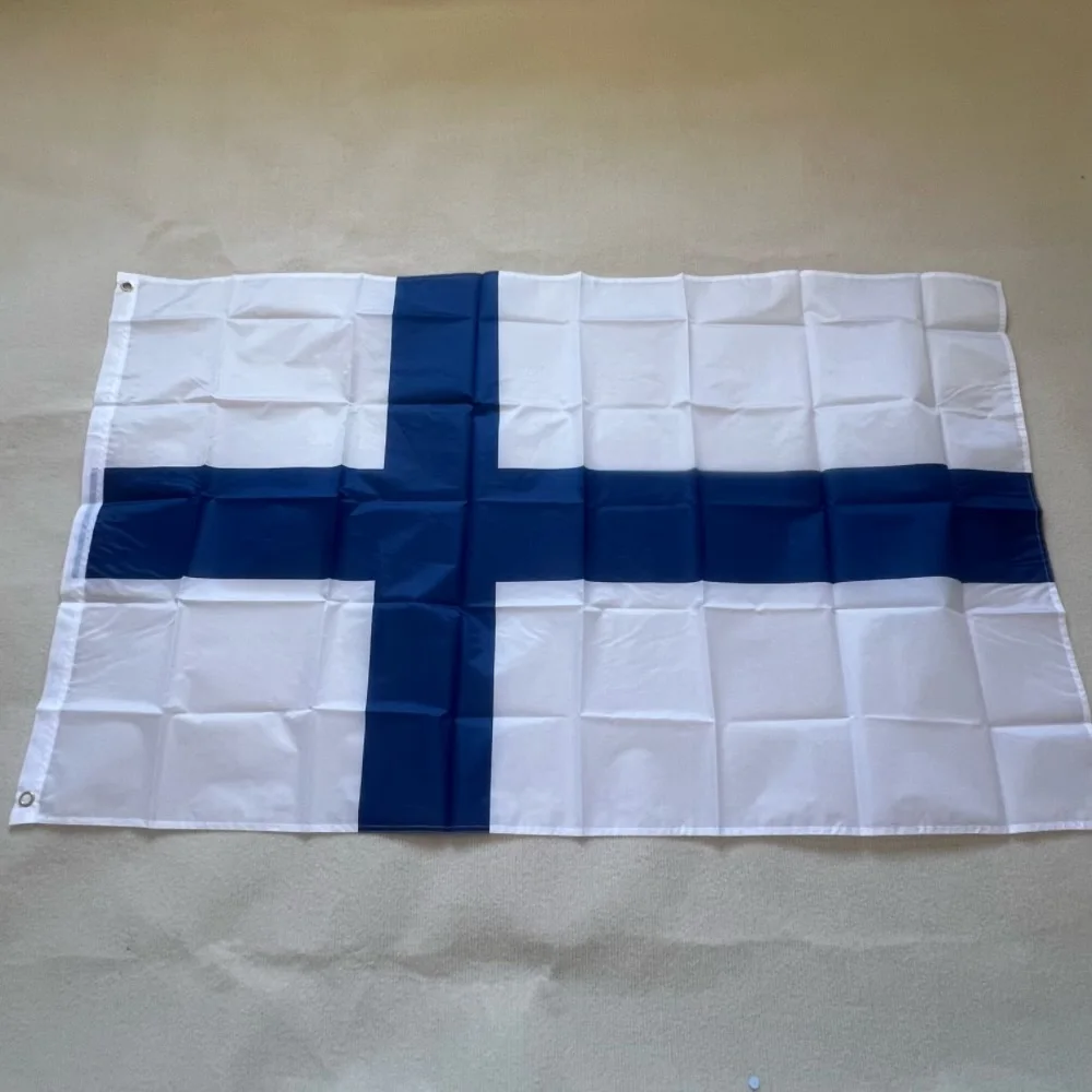 YIXIN Finnish Flag 3x5ft Hanging Polyester Standard Flag Banner Outdoor Indoor 150 * 90cm Finnish Flag