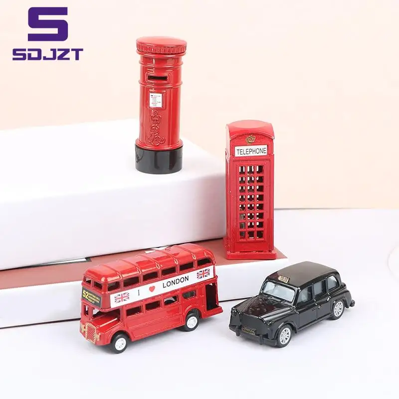 Vintage British Europe Bus Model Miniature Red Green Pencil Sharpener London Metal Retro Home Decoration Antique Children Toy