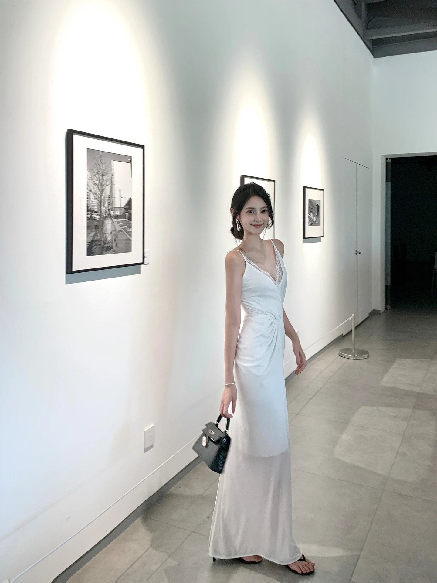 

Ele Lace Patchwork V-Ne Strap Dr Women's Slimming Long Skirt Spring 2026 Sexy Sle Casual Wear Polyester Fiber