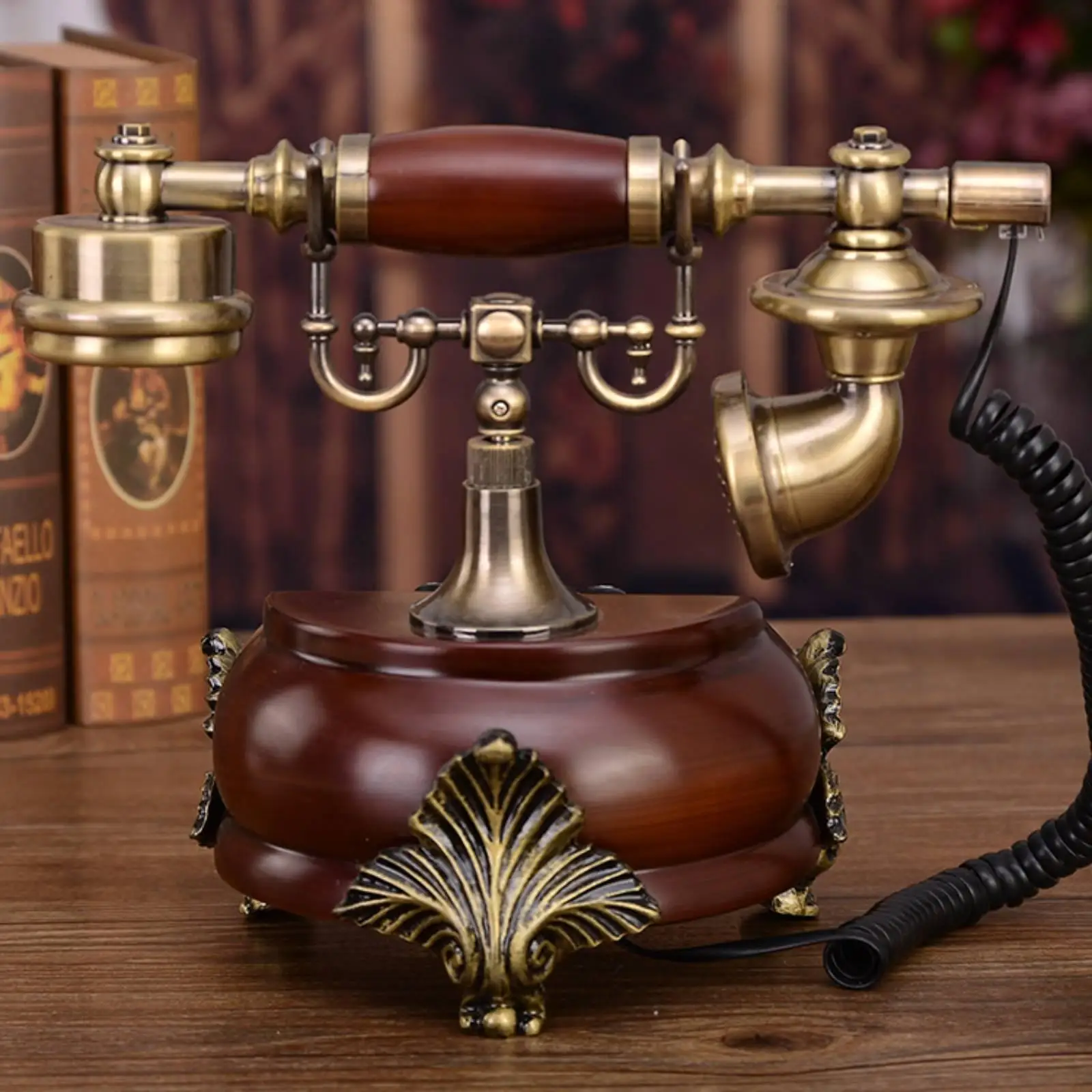 Antique-Style Corded Telephone Redial Function Decorative Push-Button Phone