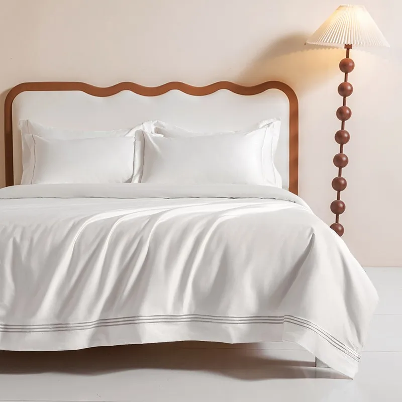 

1000TC Egyptian Cotton White Duvet Cover Set with Silver Embroidery Border(1Duvet Cover+2Pillow Shams)Soft Breathable
