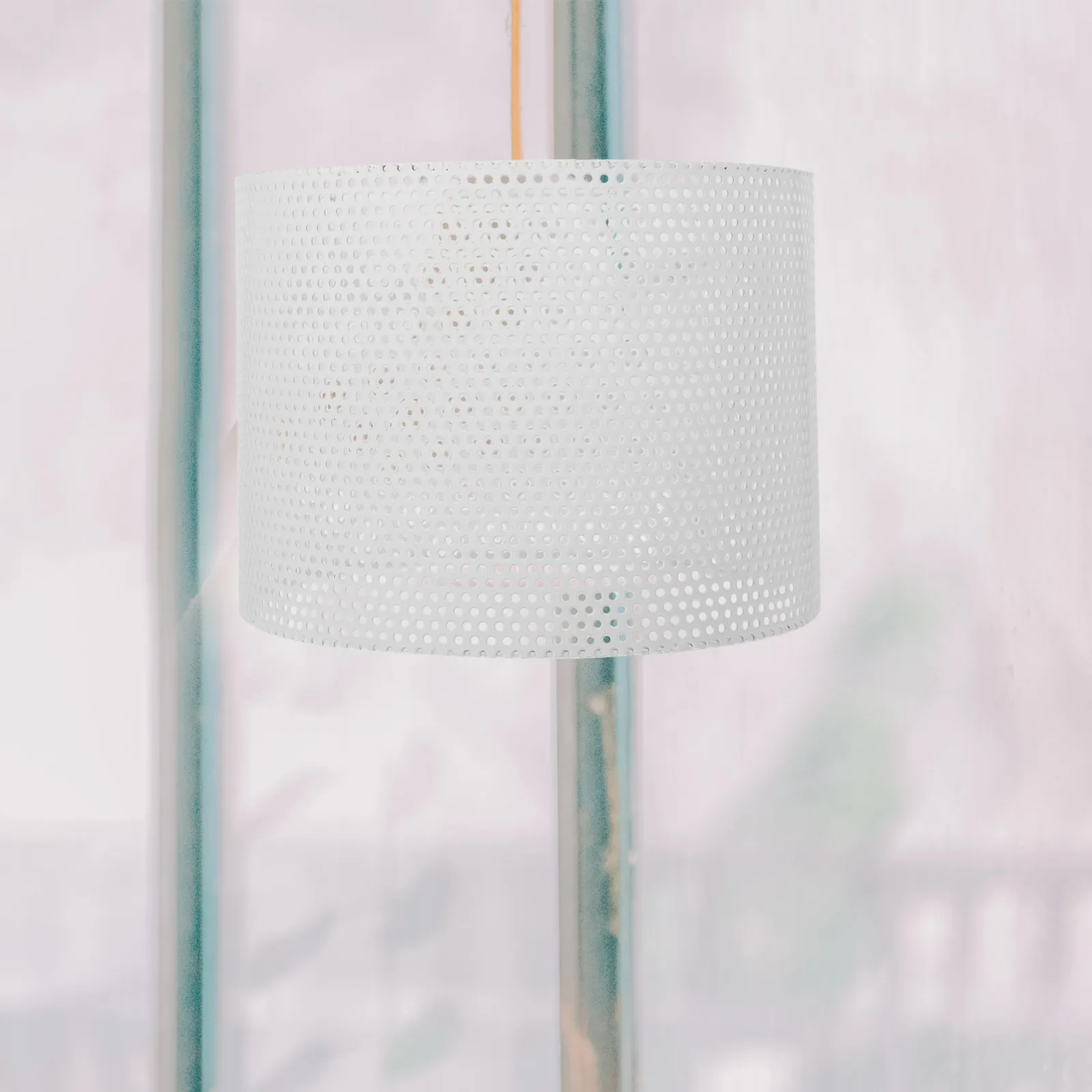 

Sturdy Iron Lamp Shade Cover E14 E27 Compatible with Table and Floor Lamps European Vintage Drum Style Warm Cozy Home Decor