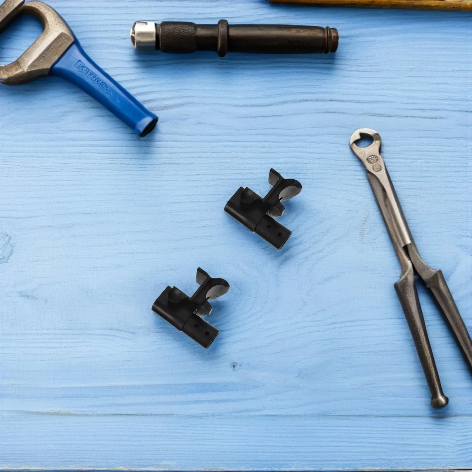 

Комплект из 2-х быстросъемных кронштейнов для подлокотников электрических инвалидных колясок: надежная фиксация, простое обслуживание