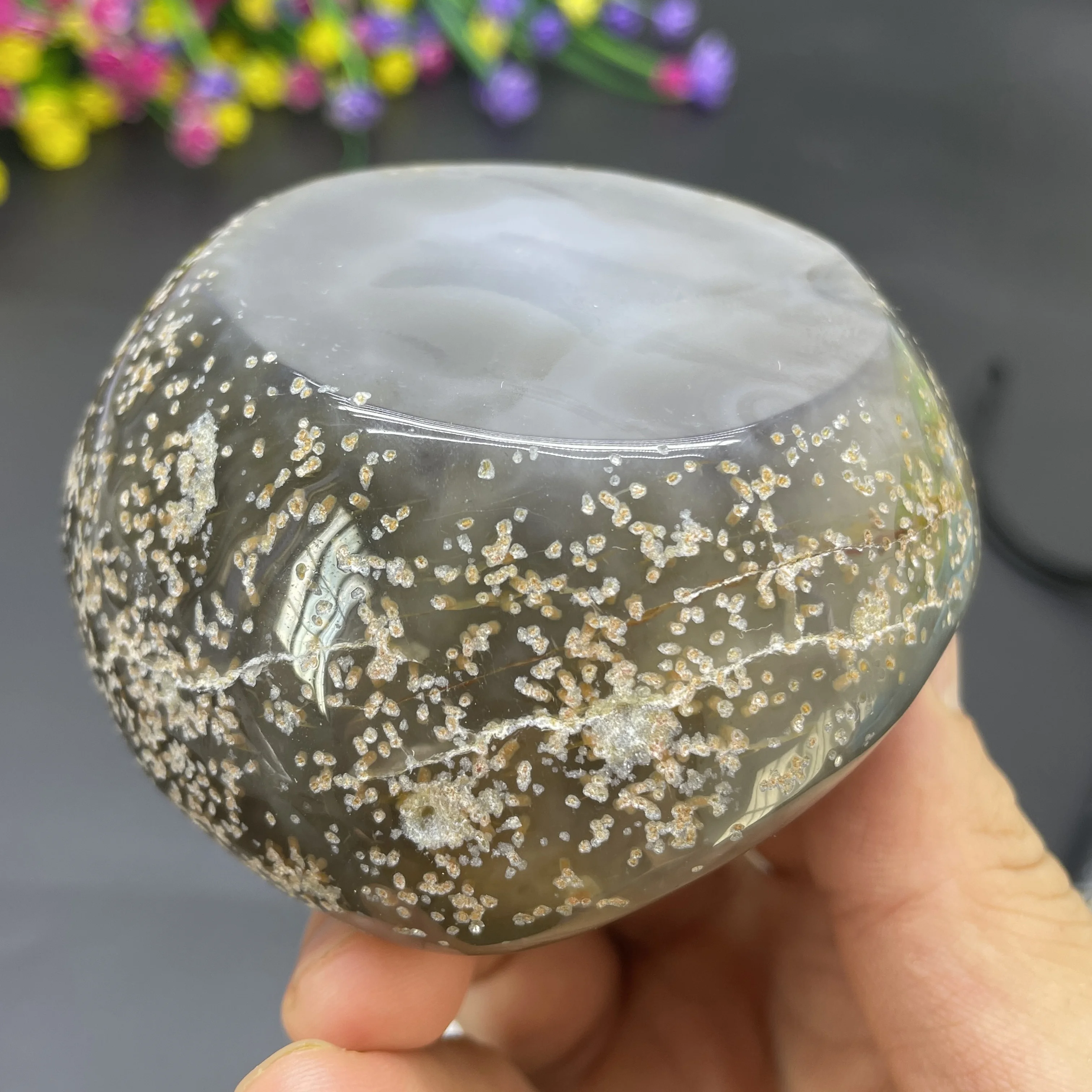 418g Natural Rough Polished Bile Agate Crystal Quartz Healing Stone With Water Trapped Inside Moving Original Home Decor E15