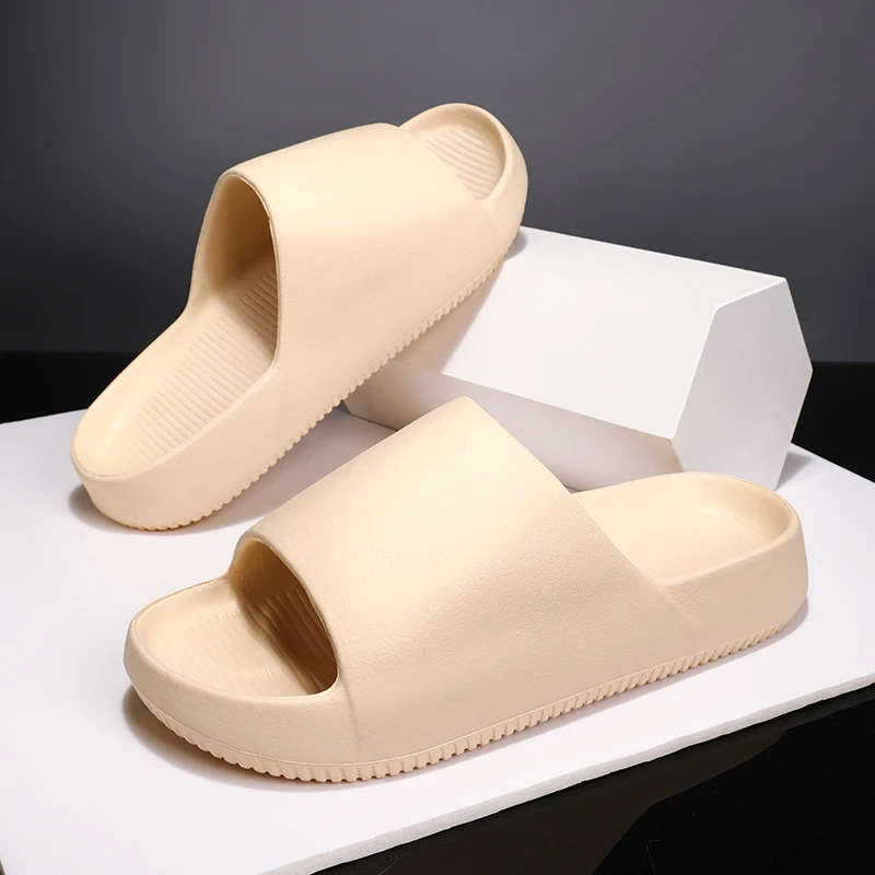 

Couple Style Men's and Women's Slippers for Outer Wear Summer Non-Slip Flip-Flops Home Beach Sandals