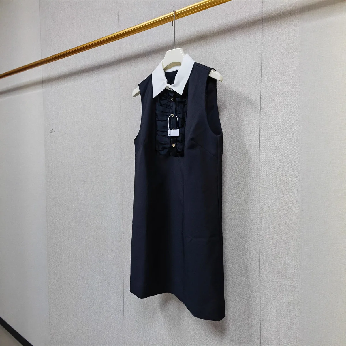 【هدية مجانية】 فستان فرنسي متخصص لخريف وشتاء 2025 بياقة قميص متباينة مكشكش بدون أكمام فستان سترة مستقيمة #2