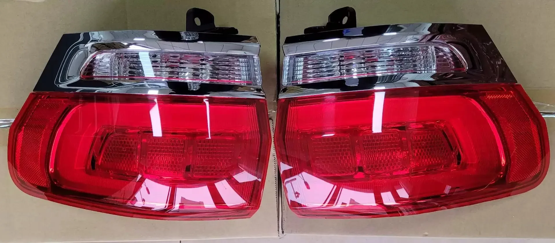

Car Led Tail Light Taillight Rear Lamp for Jeep Grand Cherokee Brake Driving Lamp Turn Signal accesorios