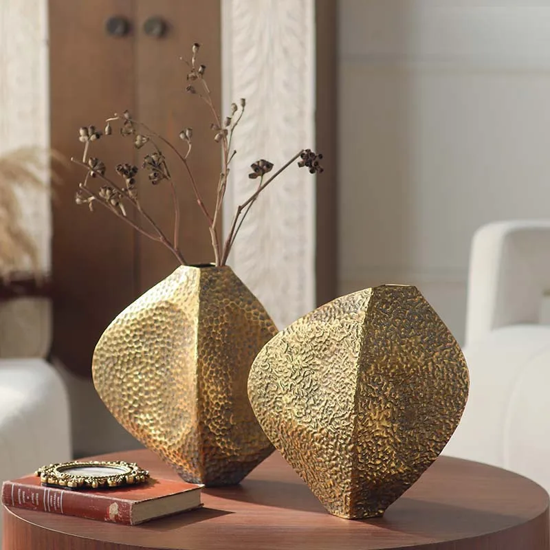 

American country vintage gold vase ornaments personality fashion table decorations geometric diamond vase ornaments