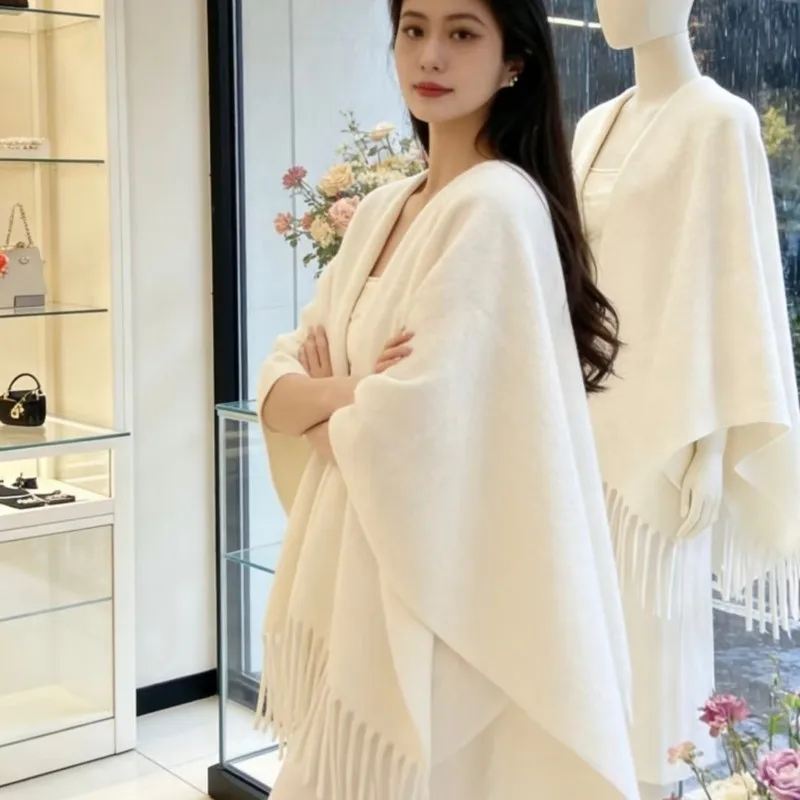 Red shawl, cape, warm wrap wearing over a cheongsam, perfect for autumn and winter travel outfits