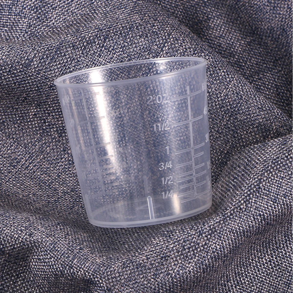 

Набор из 25 пластиковых мерных стаканов с градуировкой для кулинарии, лаборатории, измерения жидкостей и порошков