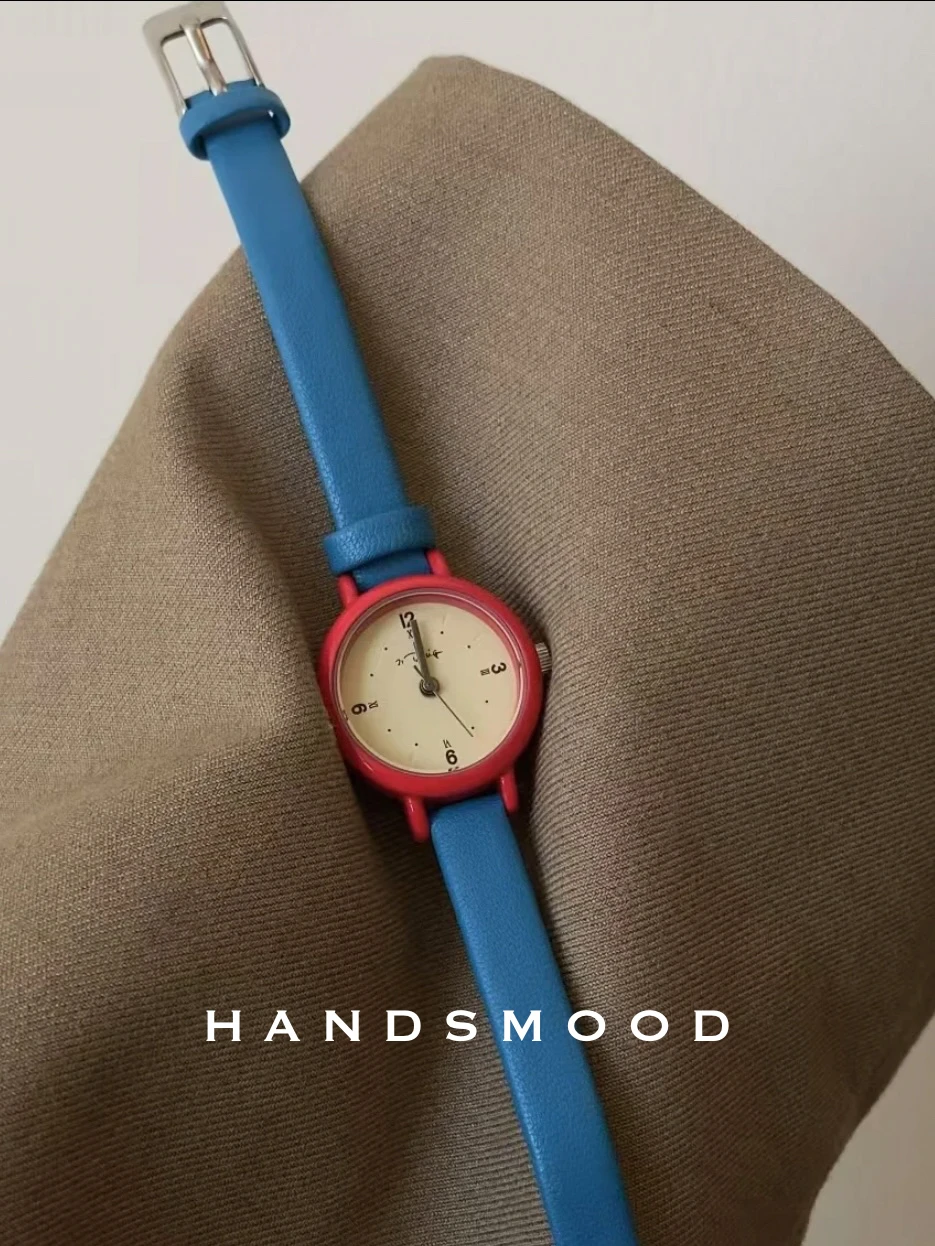 Jam Tangan Wanita Mewah Berwarna Biru Jam Tangan Kuarsa Wanita Gaya Baru Jam Tangan Baja Tahan Karat Modis Premium Hadiah Ulang Tahun