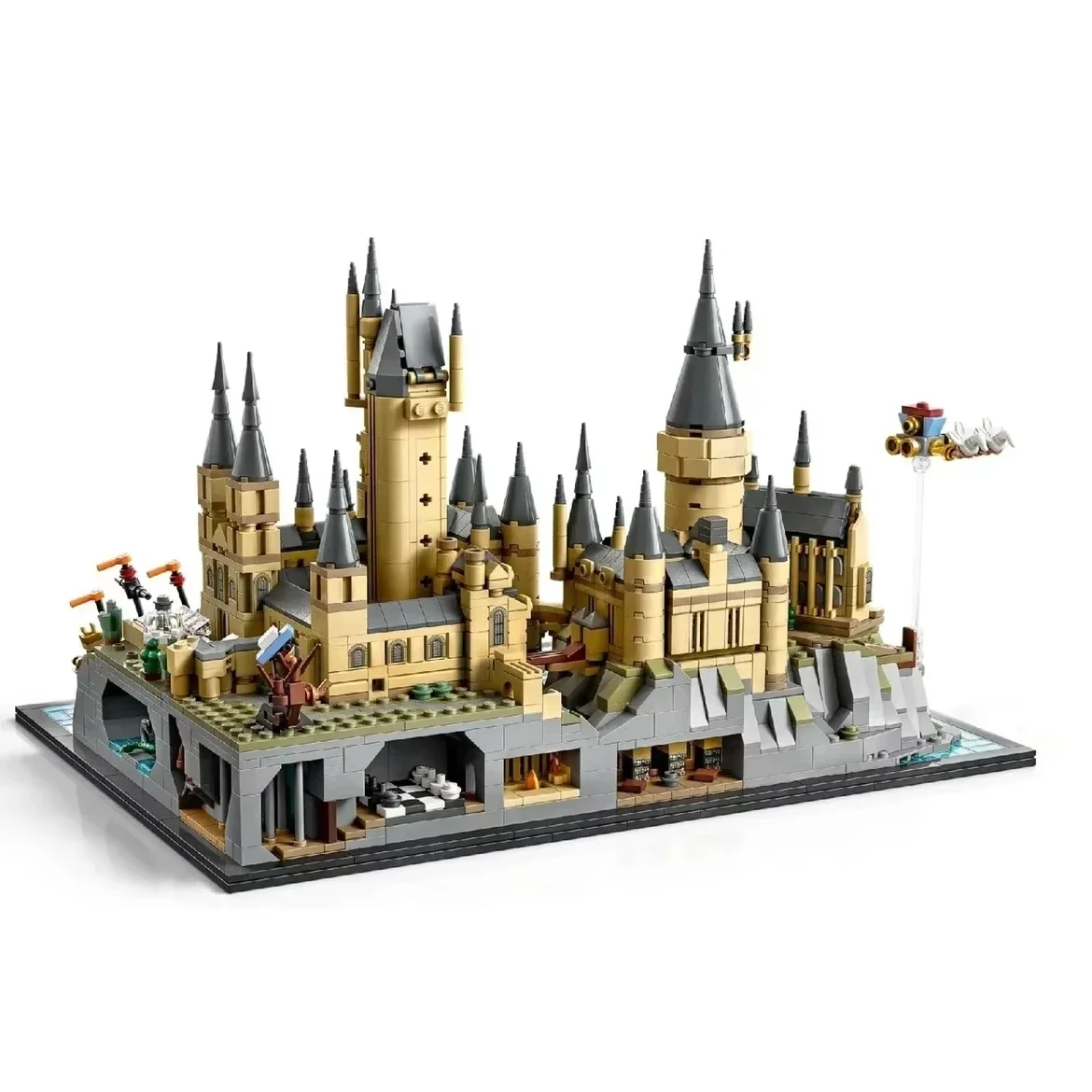 In Stock Fit 76419 Creative Movie Scene Castle And Grounds Building Blocks Model Bricks Toys Kid  Birthday Christmas Gift