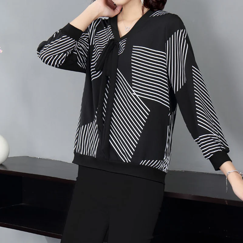 Office Lady Vintage Striped Printing Drawstring T-shirt Autumn 2022 Long Sleeve V-Neck Loose Oversized Pullovers Ladies Clothing