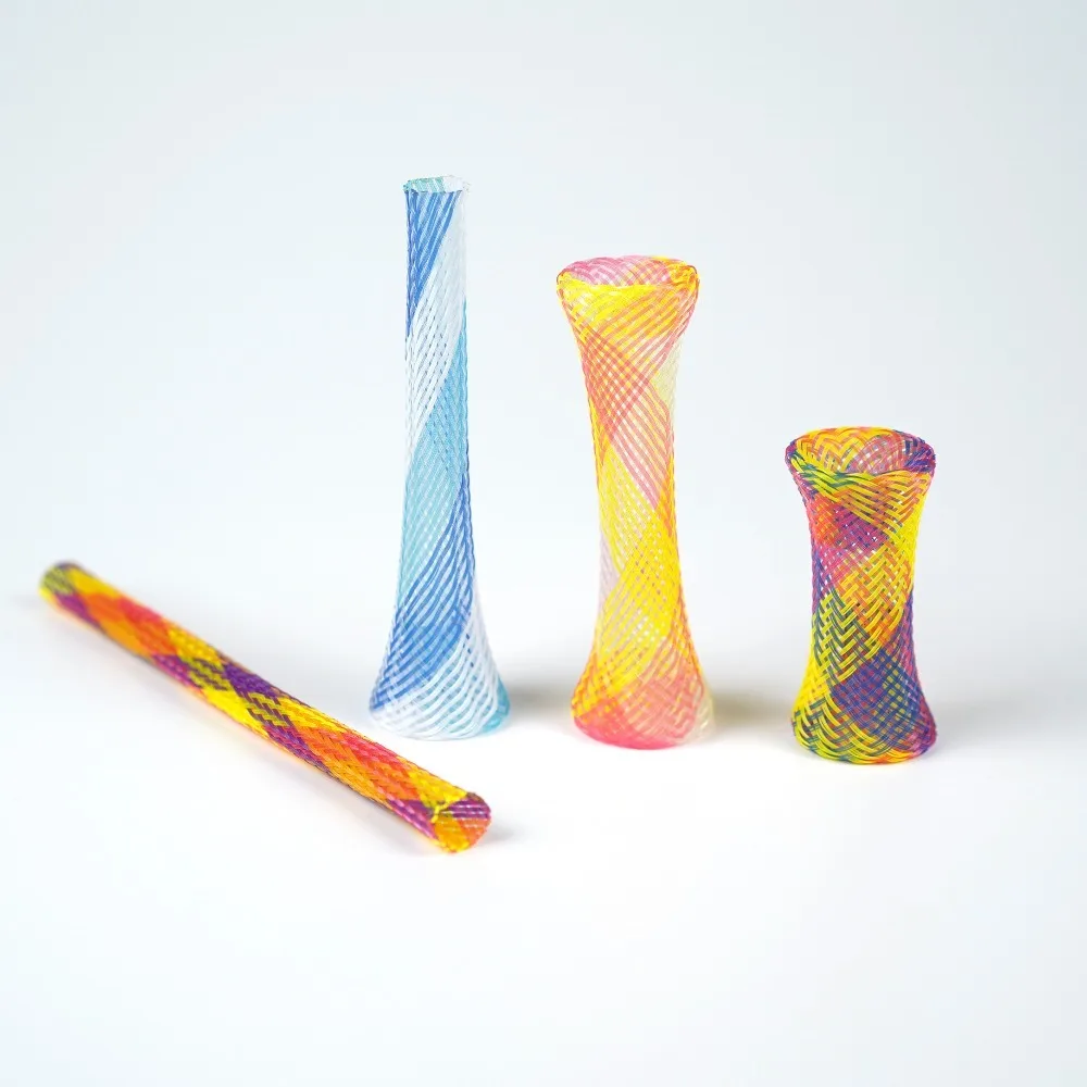 Fun Spring Tube Toys Random Color Flexible Plastic Pet Action Interactive Toys Colorful Spring Toy Set For Indoor Cat
