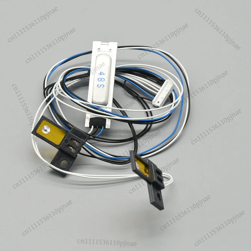 

Термистор для Konica Minolta Bizhub C250i C300i C360i C450i C251i C301i C360i